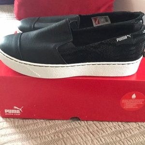 Puma Sneakers